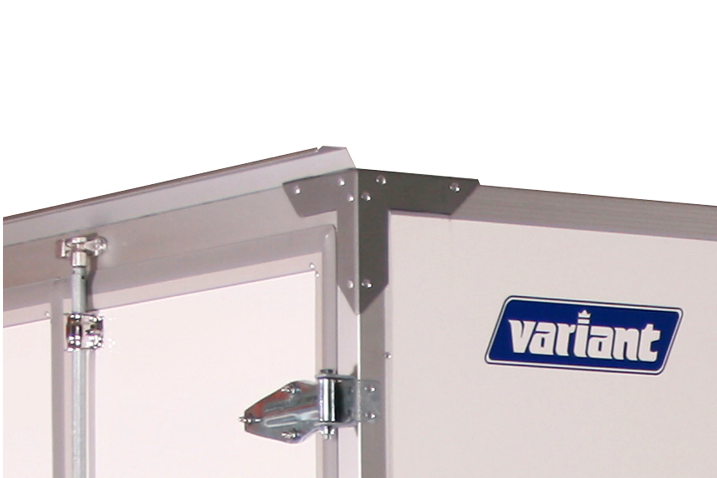 Single piece panels with aluminium edges and corners