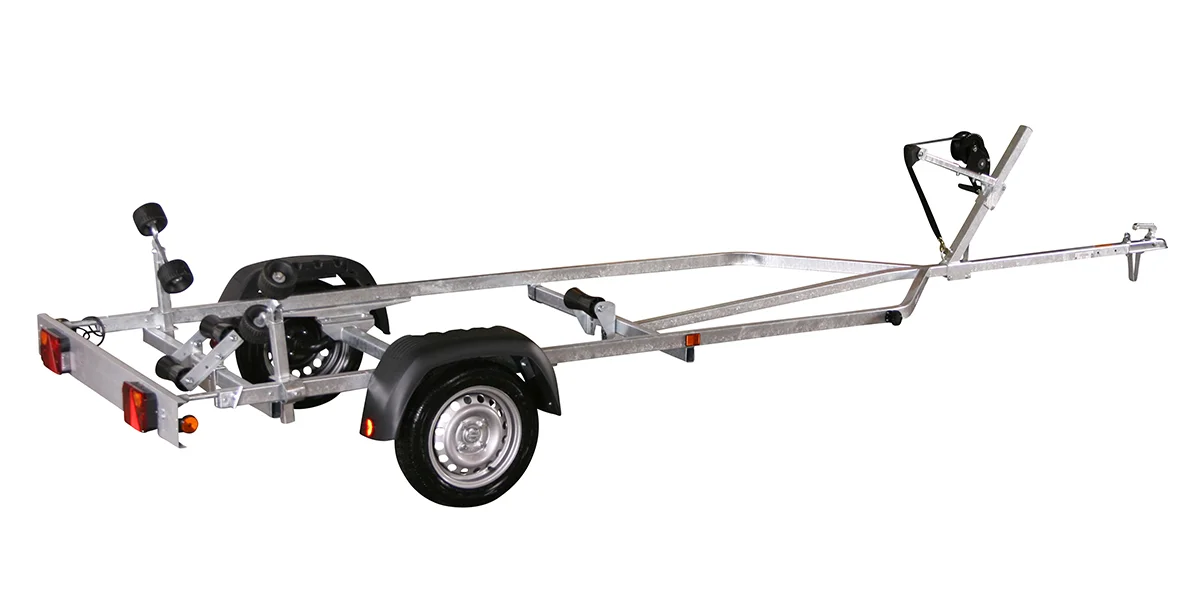 750 -16ft boat trailer