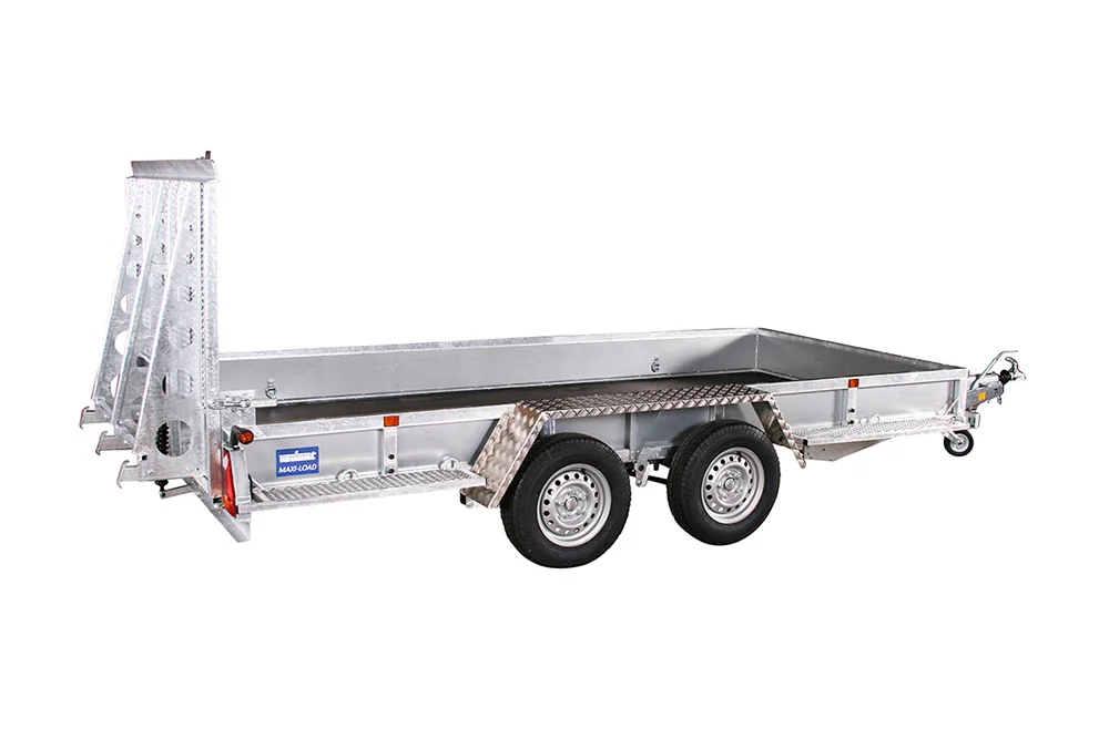 Variant 2718 M4 Machine Trailer with rear loading ramp