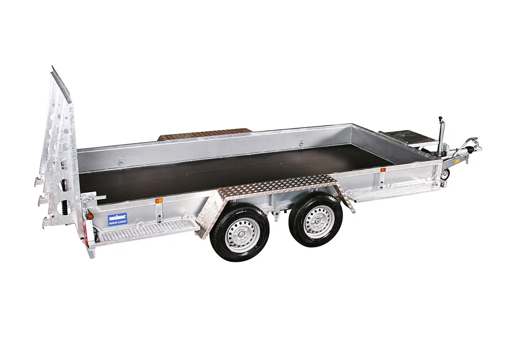 Variant 2718 M4 Machine Trailer with rear loading ramp