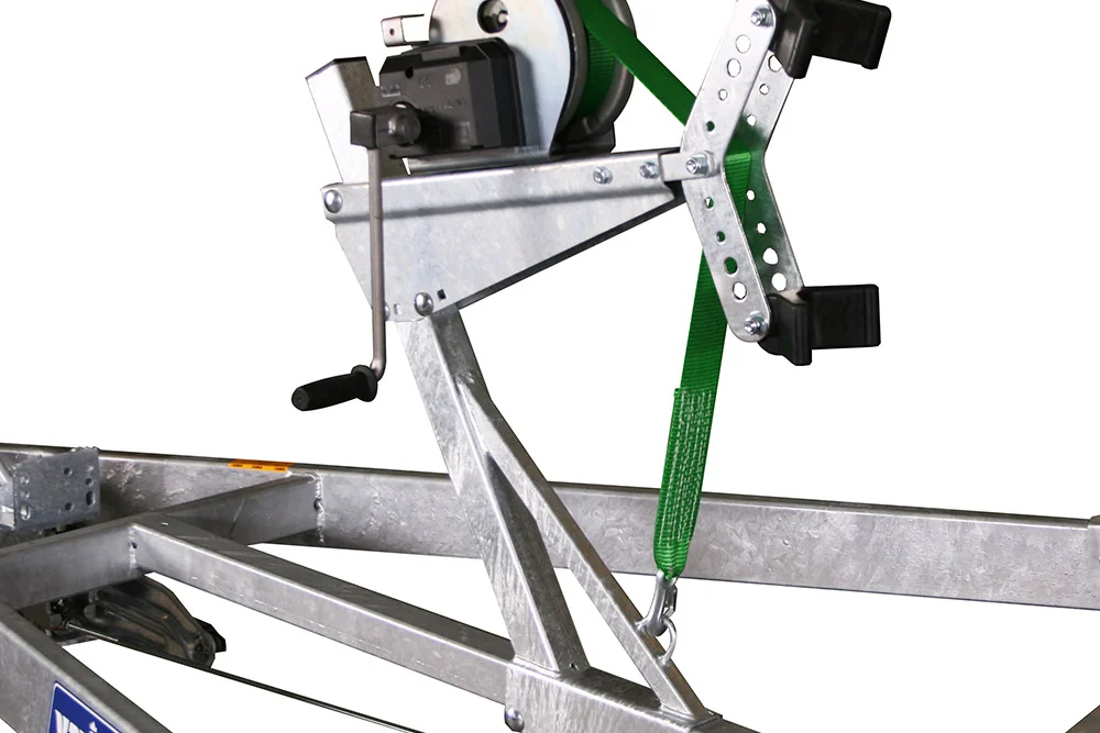 Variant 3502 BB Super Roller Boat Trailer with hand winch and bow support