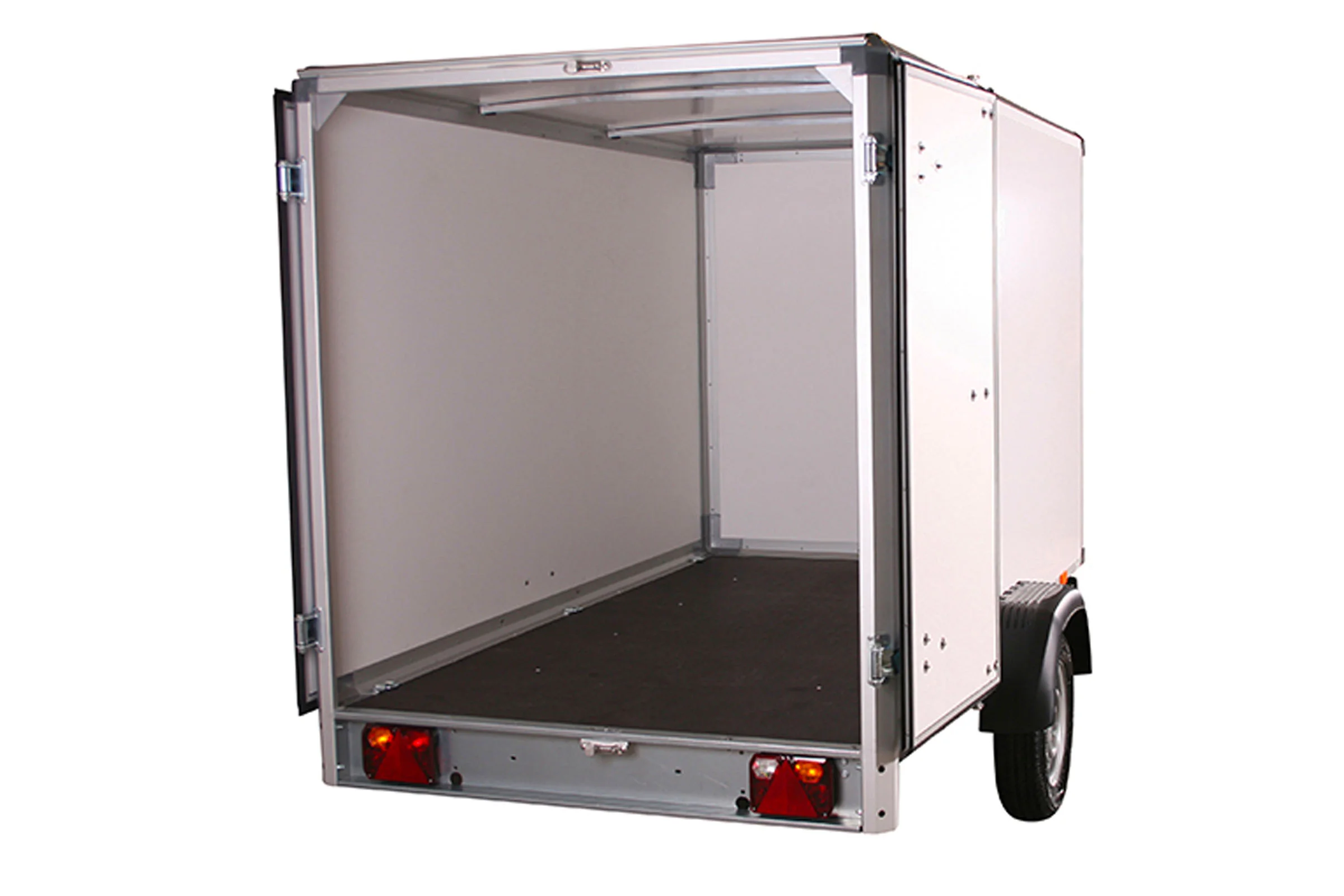 715 C2 Enclosed Cargo Trailer