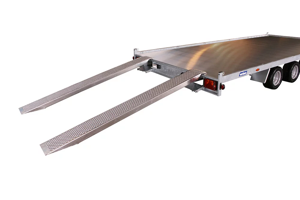 Aluminium ramps for Variant 3521 L4 flatbed car trailer