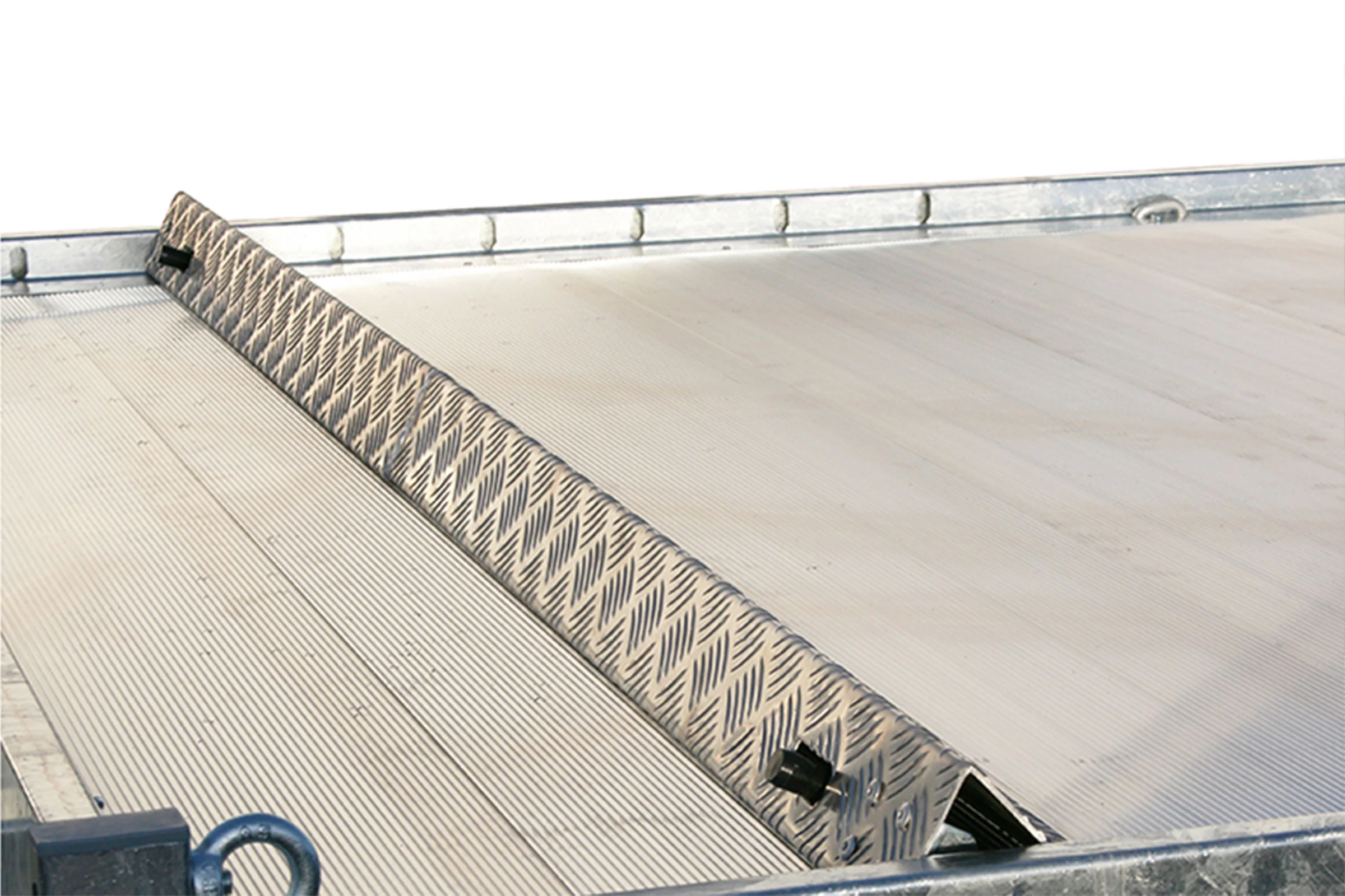 Wheel Stop bar for Variant Trailers