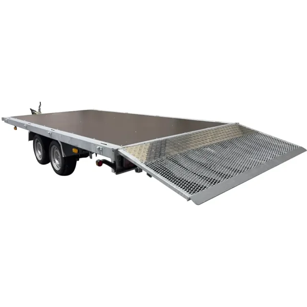 Variant 3542 UX Universal Tilting Flatbed Trailer without sides and with rear loading ramp lowered