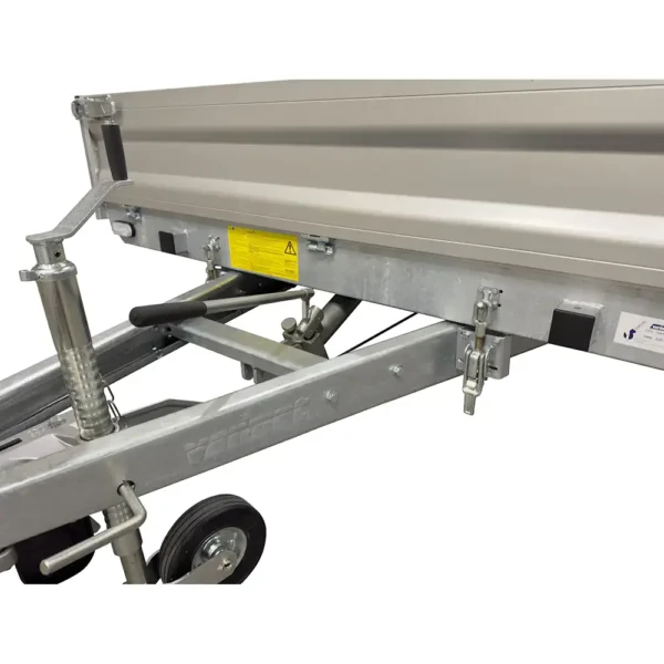 Variant 3562 UX Universal Tilting Flatbed Trailer with Hydraulic Hand Pump and Heavy Duty Jockey Wheel